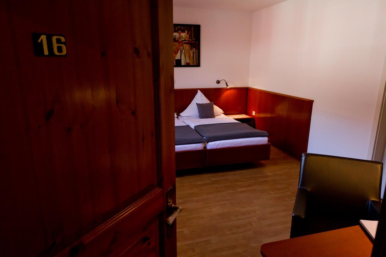 Kleines Hotel Westhus Dörpen Exterior foto